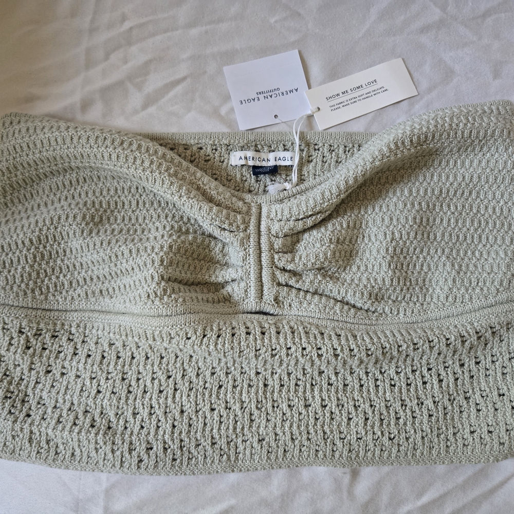 American Eagle Textured Sweater in Soft Gray